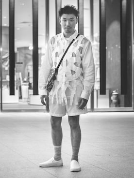 「monochrome」｜「アイテム（スリッポン）」を使った、Ethan Chuさん（メンズ・172cm）の春コーディネート