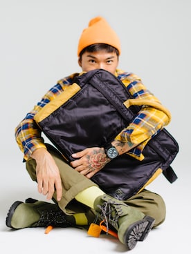 「PORTER（ポーター）のアイテム（シューズ）」を使った、Ethan Chuさん（メンズ・172cm）の夏コーディネート