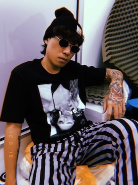「Carhartt WIP（カーハートダブリューアイピー）のアイテム（ニットキャップ/ビーニー）」を使った、Ethan Chuさん（メンズ・172cm）の春コーディネート