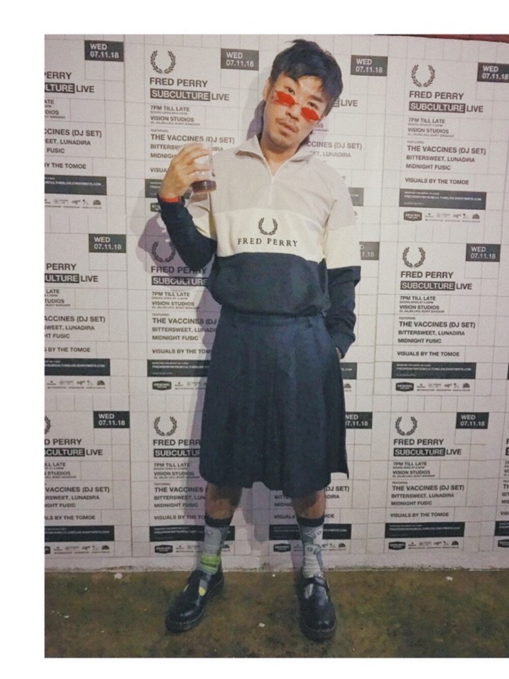 「summer、ootd、FRED PERRY、Dr.Martens、VINTAGE、90’s、古着、古着MIX、男の子、夏コーデ」｜「FRED PERRYのアイテム（スウェット、ブラック系）」を使った、Ethan Chuさん（メンズ・172cm）の春コーディネートの1枚目の写真