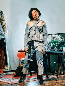 「Levi’s MADE＆CRAFTED（リーバイスメードアンドクラフテッド）のアイテム」を使った、Ethan Chuさん（メンズ・172cm）の春コーディネート