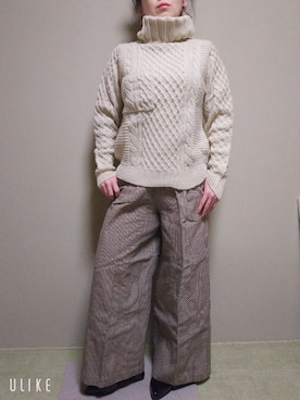 「mystic（ミスティック）のアイテム（ニット/セーター、ベージュ系）」を使った、双葉さん（レディース・150cm）の秋コーディネート