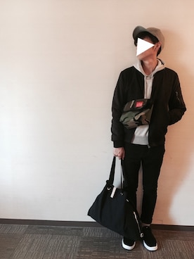 「COMME CA ISM（コムサイズム）のアイテム（キャップ）」を使った、Mr.さん（メンズ・168cm）の冬コーディネート