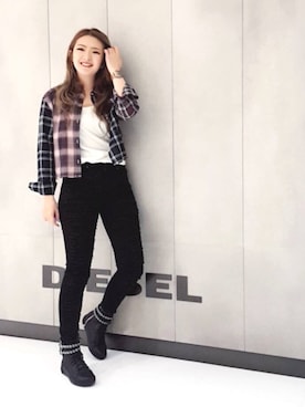 「DIESEL（ディーゼル）のアイテム（シャツ/ブラウス、パープル系）」を使った、NOMOさん（レディース・162cm）の夏コーディネート