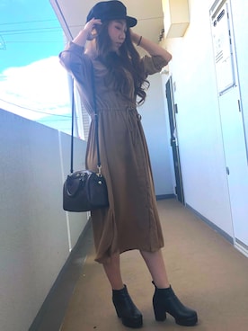「one way（ワンウェイ）のアイテム（帽子）」を使った、misaさん（レディース・161cm）の秋コーディネート