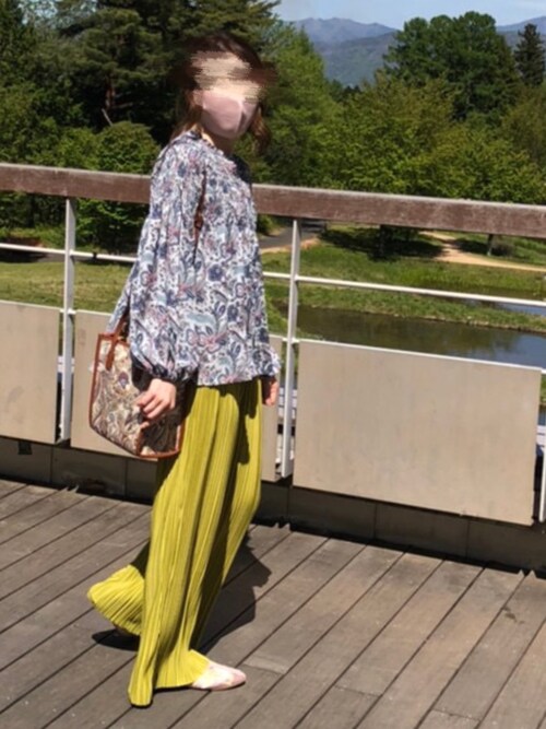 Oriental Traffic オリエンタルトラフィック のバッグを使った人気ファッションコーディネート Sciaky