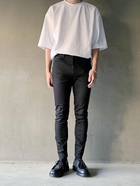 「UNIQLO（ユニクロ）のWOMEN ウルトラストレッチジーンズ（デニムパンツ）」を使った、HeHOさん（メンズ・174cm）の夏コーディネート