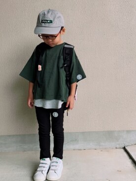 「アイテム（ラッピングキット、グリーン系）」を使った、HeROさん（キッズ・100cm）の秋コーディネート