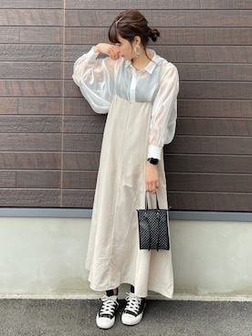 「SLURR（スラ―）のアイテム」を使った、yokoyama_yuuuさん（レディース・173cm）の春コーディネート