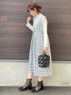 「minia（ミニア）のアイテム」を使った、yokoyama_yuuuさん（レディース・173cm）の春コーディネート