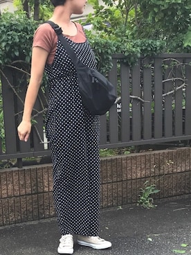 「GOGOSING（ゴゴシング）のアイテム（オールインワン・サロペット）」を使った、maikoroさん（レディース・158cm）の夏コーディネート
