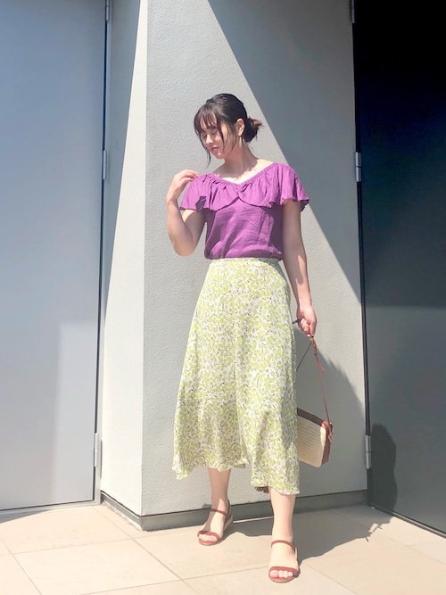IENA（イエナ）の「フラワープリントフレアースカート