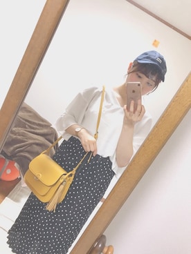 「とろみシャツ」｜「アイテム（キャップ）」を使った、お こ めさん（レディース・156cm）の春コーディネート