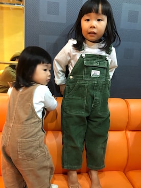 「PETIT BATEAU（プチバトー）のアイテム（オールインワン・サロペット）」を使った、funky fruitsさん（キッズ・100cm）の夏コーディネート