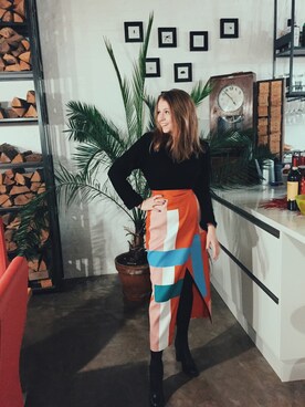 「WINTER STYLE」｜「アイテム（スカート）」を使った、Klara Bachさん（レディース・160cm）の冬コーディネート