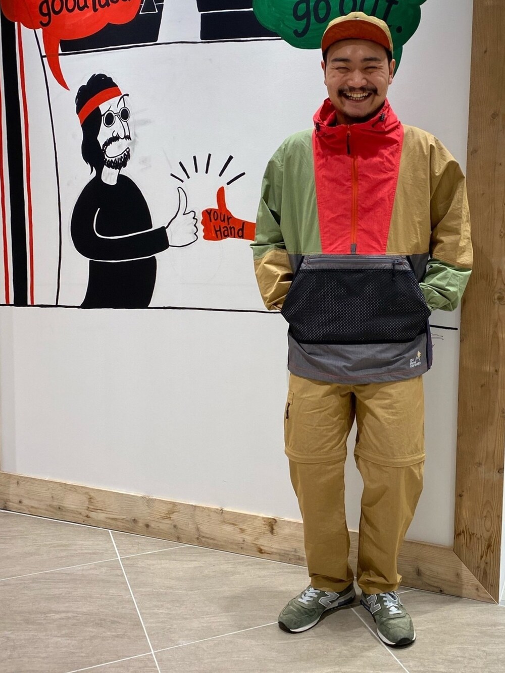 「goslowcaravan、goslowcaravan松戸店、大人カジュアル、ベージュコーデ、はるコーデ、ストリートコーデ、アースカラー、アウトドアスタイル、ニューバランス、ゆるコーデ」｜「NEW BALANCEのUSA製 メンズ ニューバランス グリーン new balance M1400 MG（スニーカー、グリーン系）」を使った、vanvanmoritaさん（メンズ・177cm）の冬コーディネートの1枚目の写真