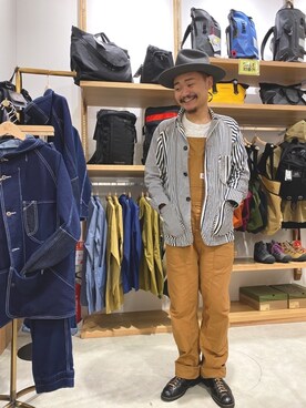 「goslowcaravan」｜「アイテム（オールインワン・サロペット）」を使った、vanvanmoritaさん（メンズ・177cm）の冬コーディネート
