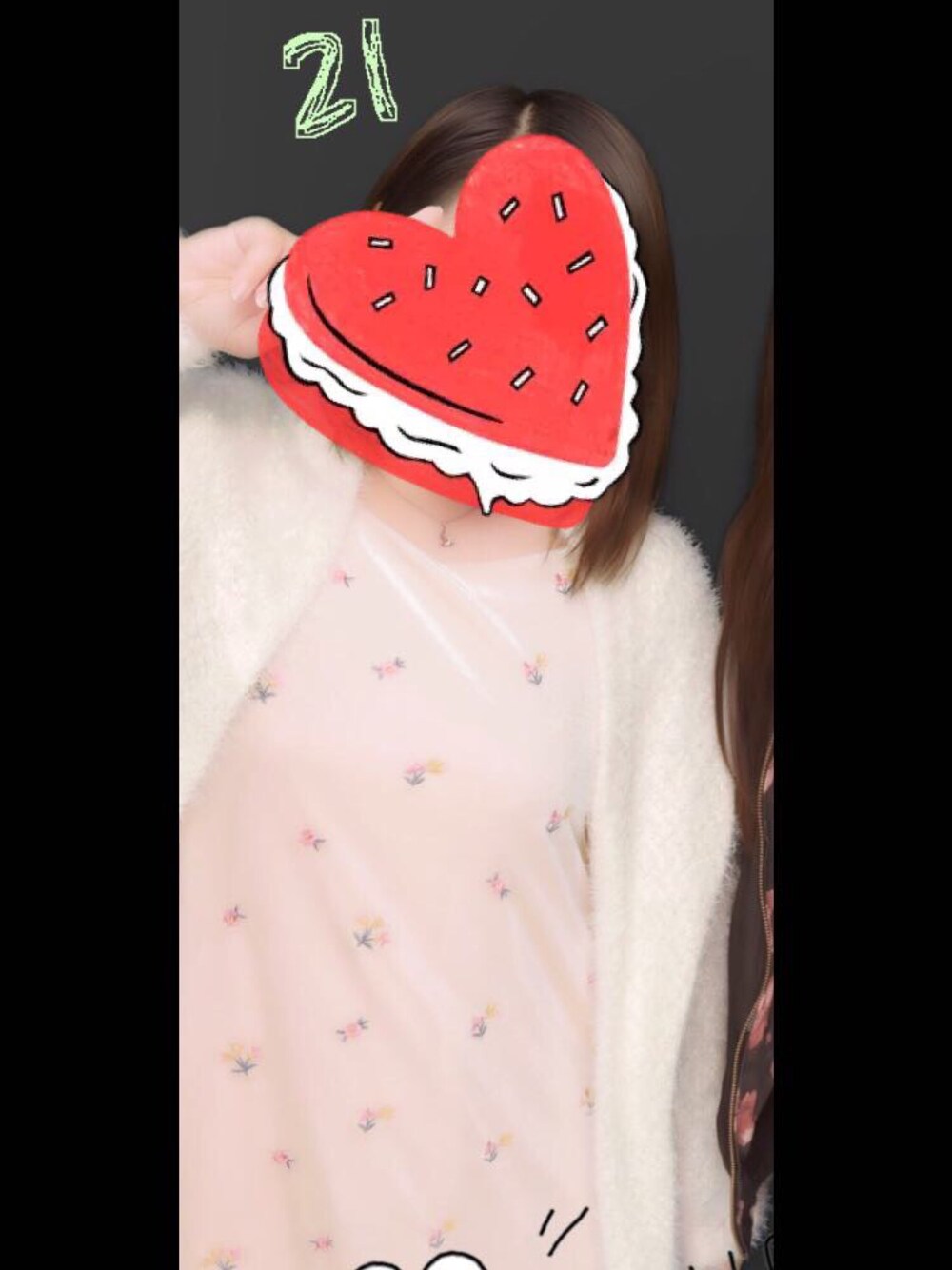 「プリクラ」｜「dazzlinのエンブロイダリーベロアワンピース（ワンピース、ホワイト系）」を使った、きこりんさん（レディース・149cm）の春コーディネートの1枚目の写真