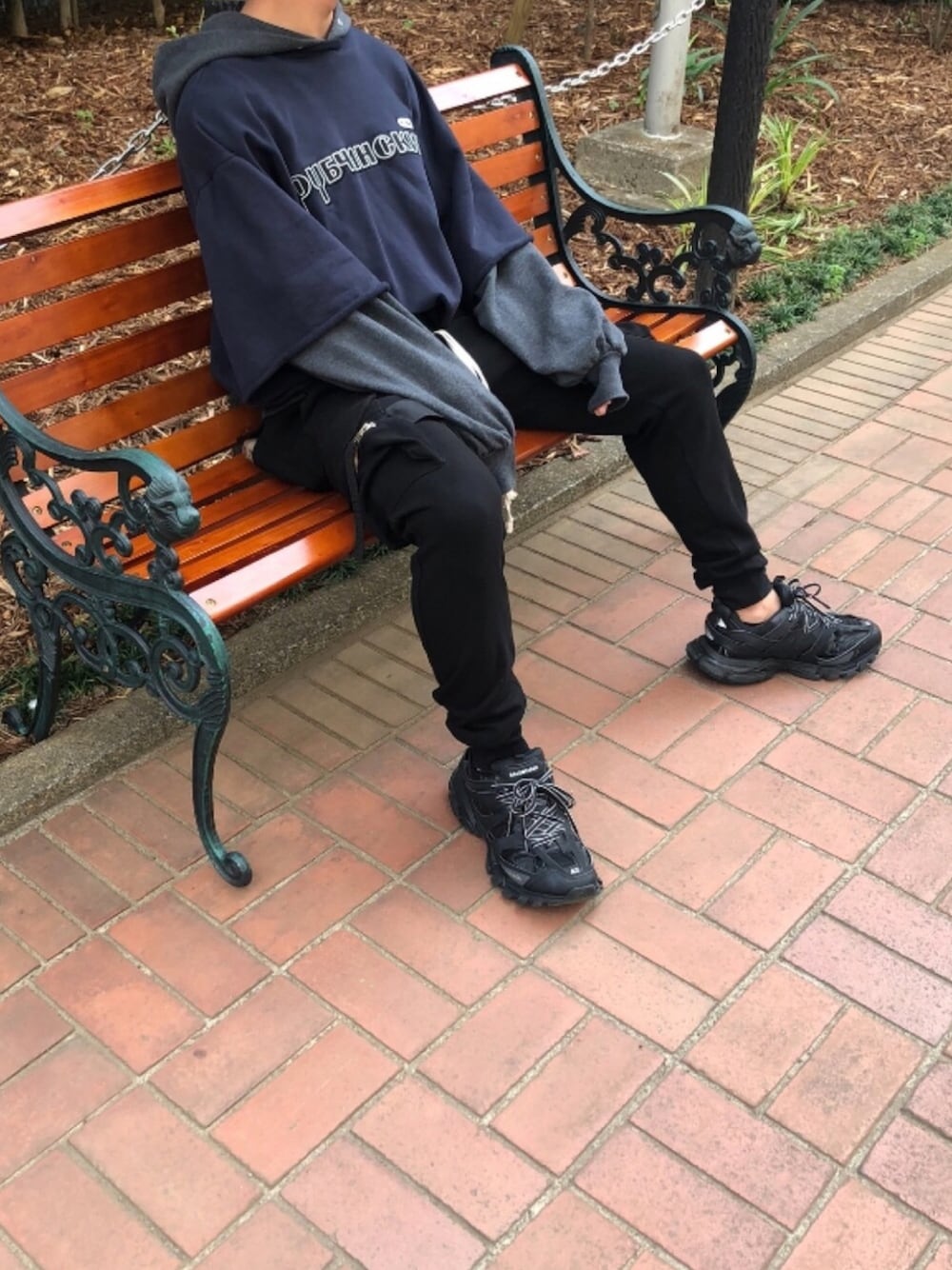 バレンシアガ トラック トレーナー