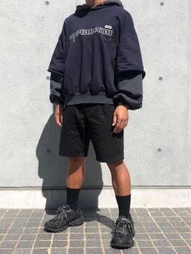 「Gosha Rubchinskiy（ゴーシャラブチンスキー）のアイテム（パーカー）」を使った、ガガさん（メンズ・172cm）の夏コーディネート