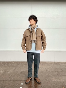 「アイテム（モカシン/デッキシューズ、ブラウン系）」を使った、Kaede Osadaさん（メンズ・173cm）の冬コーディネート