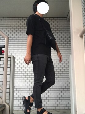 「HARE（ハレ）の【MENS】エアソールサンダル(HARE)（サンダル、ブラック系）」を使った、Yさん（メンズ・175cm）の夏コーディネート