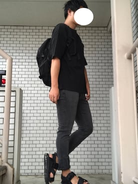 「HARE（ハレ）の【MENS】エアソールサンダル(HARE)（サンダル、ブラック系）」を使った、Yさん（メンズ・175cm）の秋コーディネート