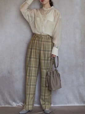 「アイテム（パンプス、グレー系）」を使った、nanakoさん（レディース・162cm）の春コーディネート