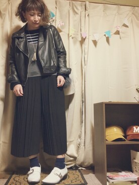 「ライタースジャケット」｜「アイテム（アクセサリー）」を使った、meguさん（レディース・153cm）の冬コーディネート
