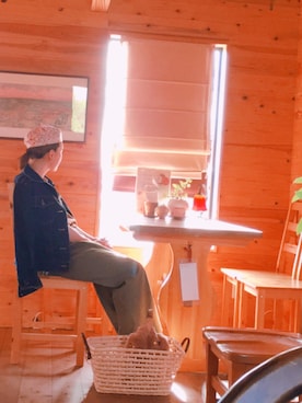 「アイテム（その他トップス、ブラウン系）」を使った、meguさん（レディース・153cm）の秋コーディネート