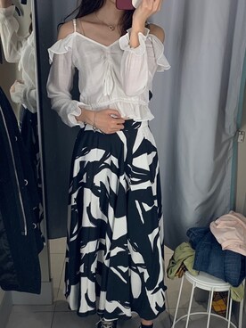 「H&M（エイチ・アンド・エム）のアイテム（キャミソール、ホワイト系）」を使った、好像掌柜的爪iconさん（レディース）の春コーディネート