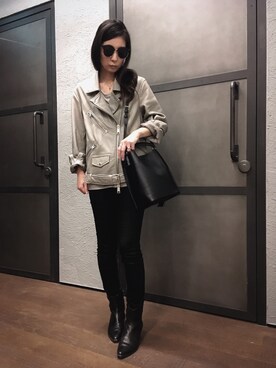 「フリンジバッグ」｜「アイテム（ライダースジャケット）」を使った、Mayu (ALLSAINTS)さん（レディース・167cm）の春コーディネート