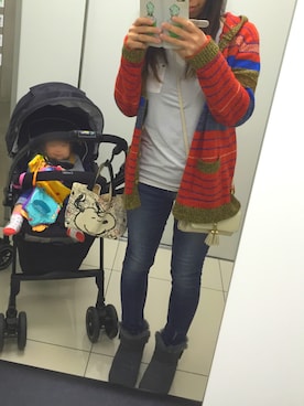「BEARPAW（ベアパウ）のアイテム」を使った、chisaki☺︎*さん（レディース・161cm）の冬コーディネート