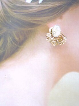 「tone（トーン）の【flua】【vintage accessory】ヴィンテージ  オパール ビーズ刺繍 ピアス（ピアス（両耳用）、ゴールド系）」を使った、flua vintageさん（レディース・152cm）の秋コーディネート