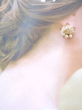 「tone（トーン）の【flua】【vintage accessory】ブライダル 2way  スター パール ヴィンテージ  ロングビーズタッセル ピアス（ピアス（両耳用）、ゴールド系）」を使った、flua vintageさん（レディース・152cm）の秋コーディネート