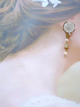 「tone（トーン）の【flua】【vintage accessory】ヴィンテージ  クリスタル パールチェーン ピアス（ピアス（両耳用）、ゴールド系）」を使った、flua vintageさん（レディース・152cm）の秋コーディネート