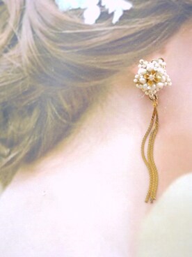 「tone（トーン）の【flua】【vintage accessory】ブライダル 2way  淡水パール ヴィンテージ  スター ヴィンテージ  チェーンタッセル イヤリング（イヤリング、ゴールド系）」を使った、flua vintageさん（レディース・152cm）の秋コーディネート