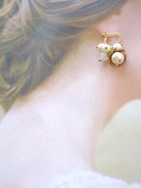 「tone（トーン）の【flua】【vintage accessory】ヴィンテージ  ガラスビーズ コットンパール 小花 ピアス（ピアス（両耳用）、ゴールド系）」を使った、flua vintageさん（レディース・152cm）の秋コーディネート