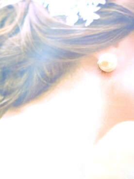 「tone（トーン）の【flua】【vintage accessory】ブライダル 2way   ヴィンテージ クリスタル パール ピアス（ピアス（両耳用）、ゴールド系）」を使った、flua vintageさん（レディース・152cm）の秋コーディネート