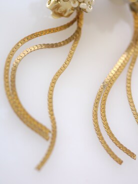 「tone（トーン）の【flua】【vintage accessory】ブライダル 2way  淡水パール ヴィンテージ  スター ヴィンテージ  チェーンタッセル イヤリング（イヤリング、ゴールド系）」を使った、flua vintageさん（レディース・152cm）の秋コーディネート