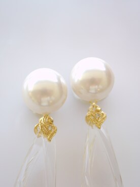 「tone（トーン）の【flua】【vintage accessory】ブライダル 2way   ヴィンテージ クリスタル パール ピアス（ピアス（両耳用）、ゴールド系）」を使った、flua vintageさん（レディース・152cm）の秋コーディネート