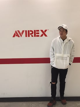 「白キャップ」｜「アイテム（ジャケット/アウター）」を使った、muneさん（メンズ・180cm）の春コーディネート