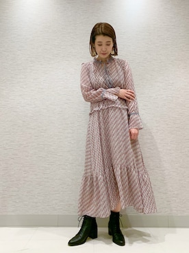 「アイテム（ブーティ）」を使った、 MAYUKOさん（レディース・159cm）の秋コーディネート