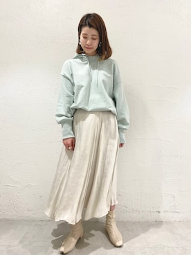 「アイテム（パーカー、グリーン系）」を使った、 MAYUKOさん（レディース・159cm）の冬コーディネート