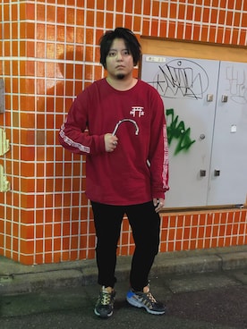 小柳😊【夕闇に誘いし漆黒の天使達】さんのコーディネート