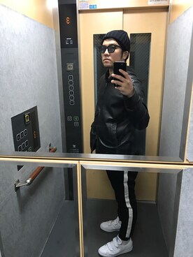 「UP START（アップスタート）のアイテム（パンツ）」を使った、すっぴーさん（メンズ・174cm）の冬コーディネート