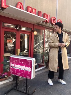 「Levi's」｜「アイテム（トレンチコート）」を使った、すっぴーさん（メンズ・174cm）の冬コーディネート