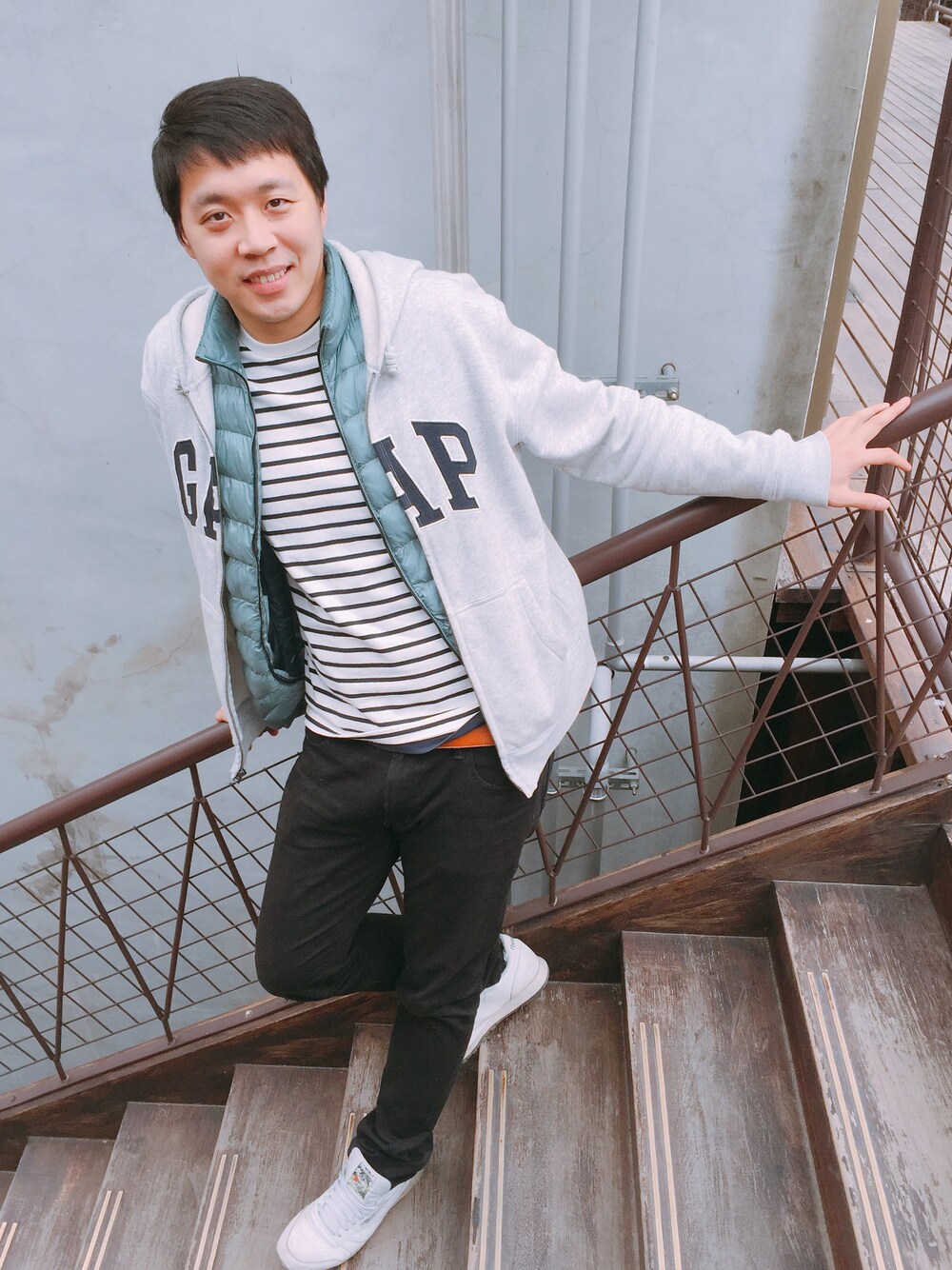 「台中、審計新村」｜「UNIQLOのアイテム（Tシャツ/カットソー、ホワイト系）」を使った、balefishさん（メンズ・182cm）の冬コーディネートの1枚目の写真