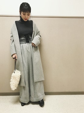 「コルセット」｜「アイテム（その他アウター）」を使った、ヤスダさん（レディース・157cm）の冬コーディネート