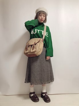 「ロゴニット」｜「アイテム（ハンチング/ベレー帽）」を使った、☆★gizmo★☆さん（レディース・159cm）の秋コーディネート